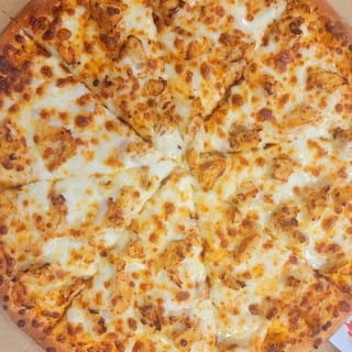 Chicken Sriracha Pizza